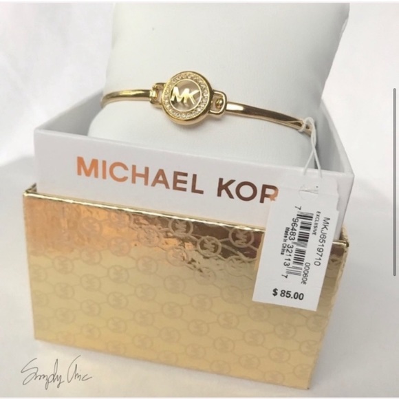NWT authentic MK gold tone logo bracelet - Picture 4 of 7